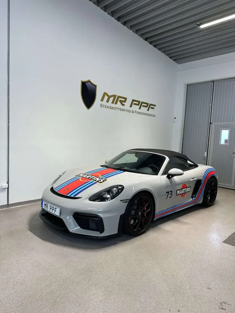 Martini dekor på en porsche